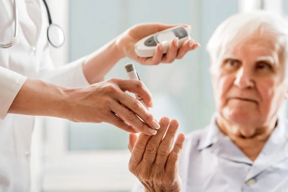uhod-za-bolnym-diabetom-1-60e845e997242258912670.jpg